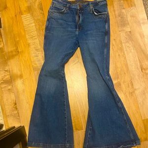 Wrangler High waist trumpet flare